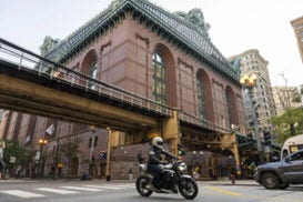 Harold Washington Library in downtown Chicago